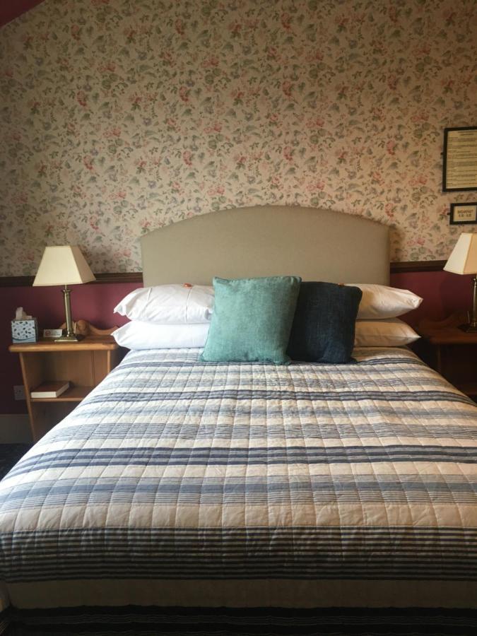 ウォルトン・オン・ザ・ネーズ Regency House Bed & Breakfast エクステリア 写真